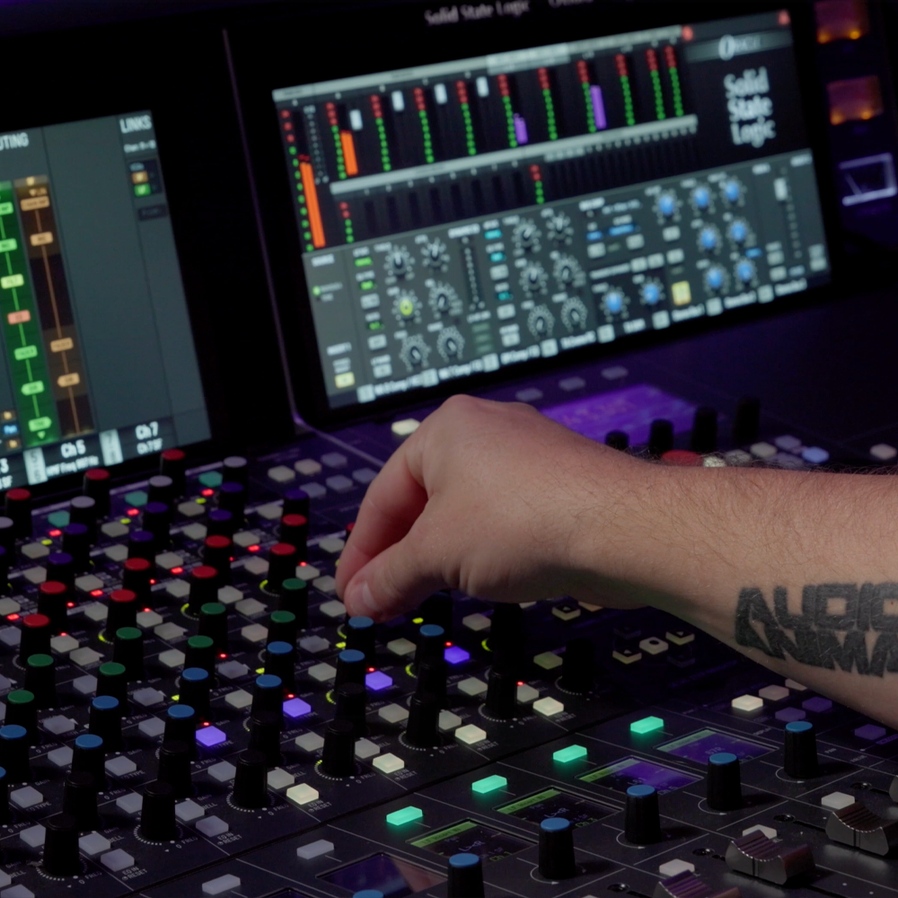 How-to-Build-a-Successful-Online-Mixing-&-Mastering-Business-Course-Product-Image-2